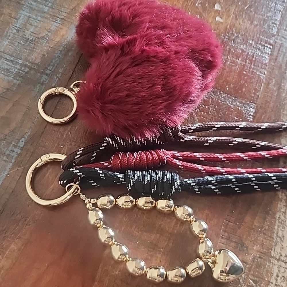 Fuzzy Deep Red Heart Gold Heart Hang Purse Bag Charms Ropes Key Chain - Picture 4 of 6